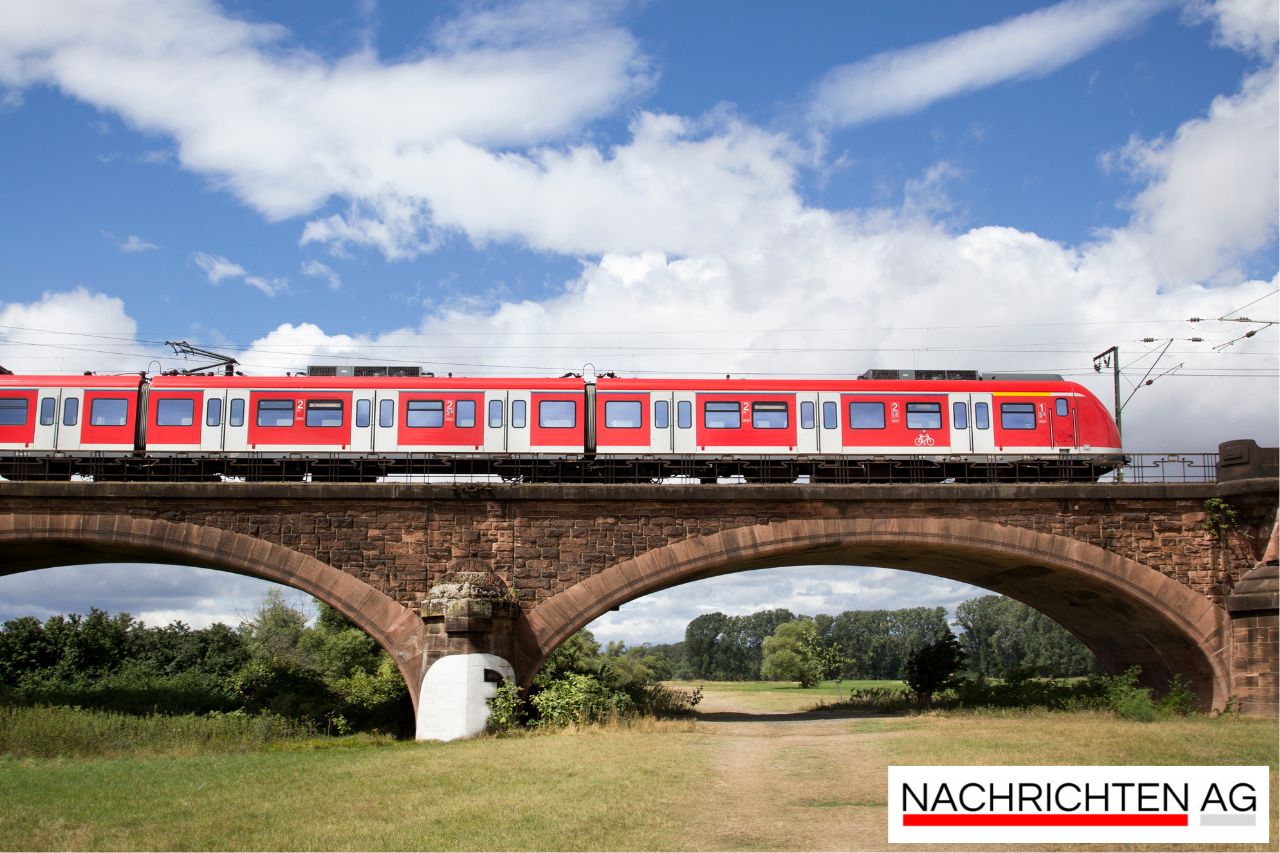 Bahnchaos zwischen Hamburg und Berlin: Pendler im Stau der Sanierung!